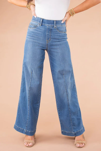 Helmina - Flared Jeans - Klassiker - Blau Hochwertiger Denim / Vielseitiges Design - Alltagstauglich