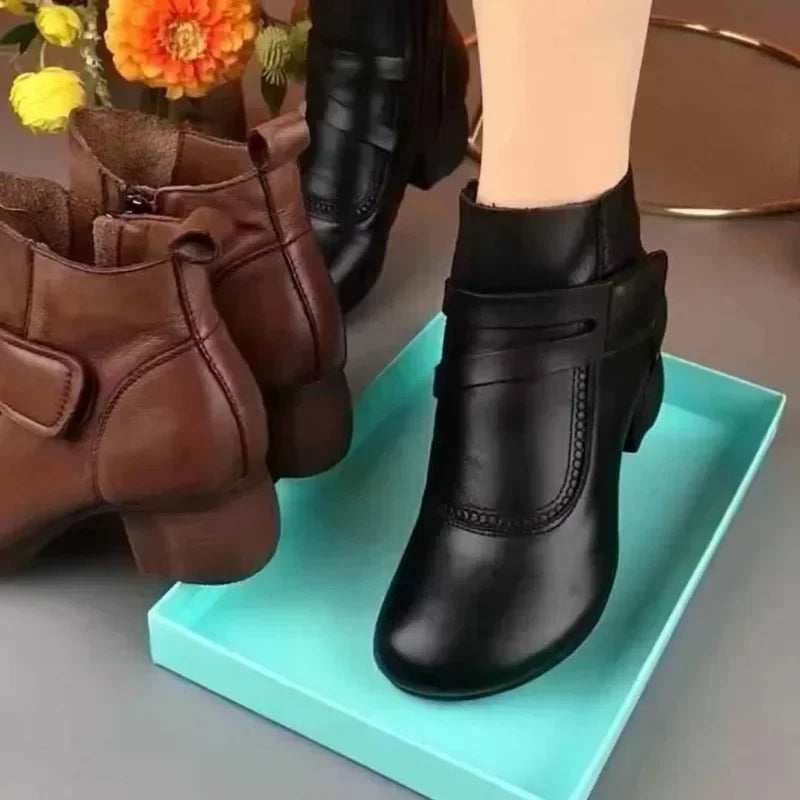 Casual Vegane Leder Retro Stiefeletten mit Absatz für Damen | Perfekt für lässige Tage